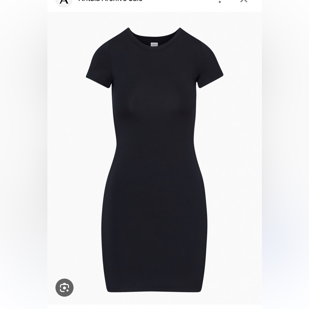 Aritzia bodycon t shirt dress black size medium